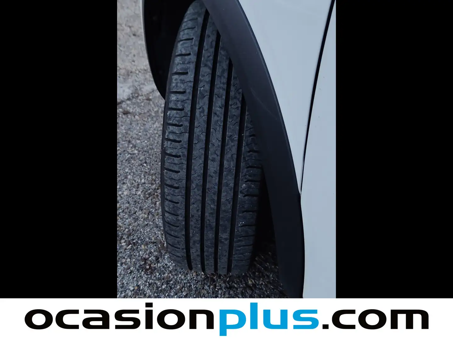 Foto DS DS 3 Crossback DS DS3 Crossback BlueHDi 100 So Chic (100 CV)