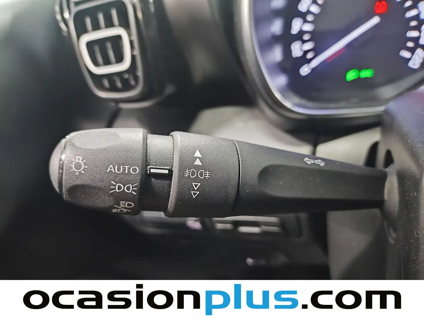 Foto Citroën C3 Aircross Citroen C3 Aircross PureTech 110 S&S Shine (110 CV)