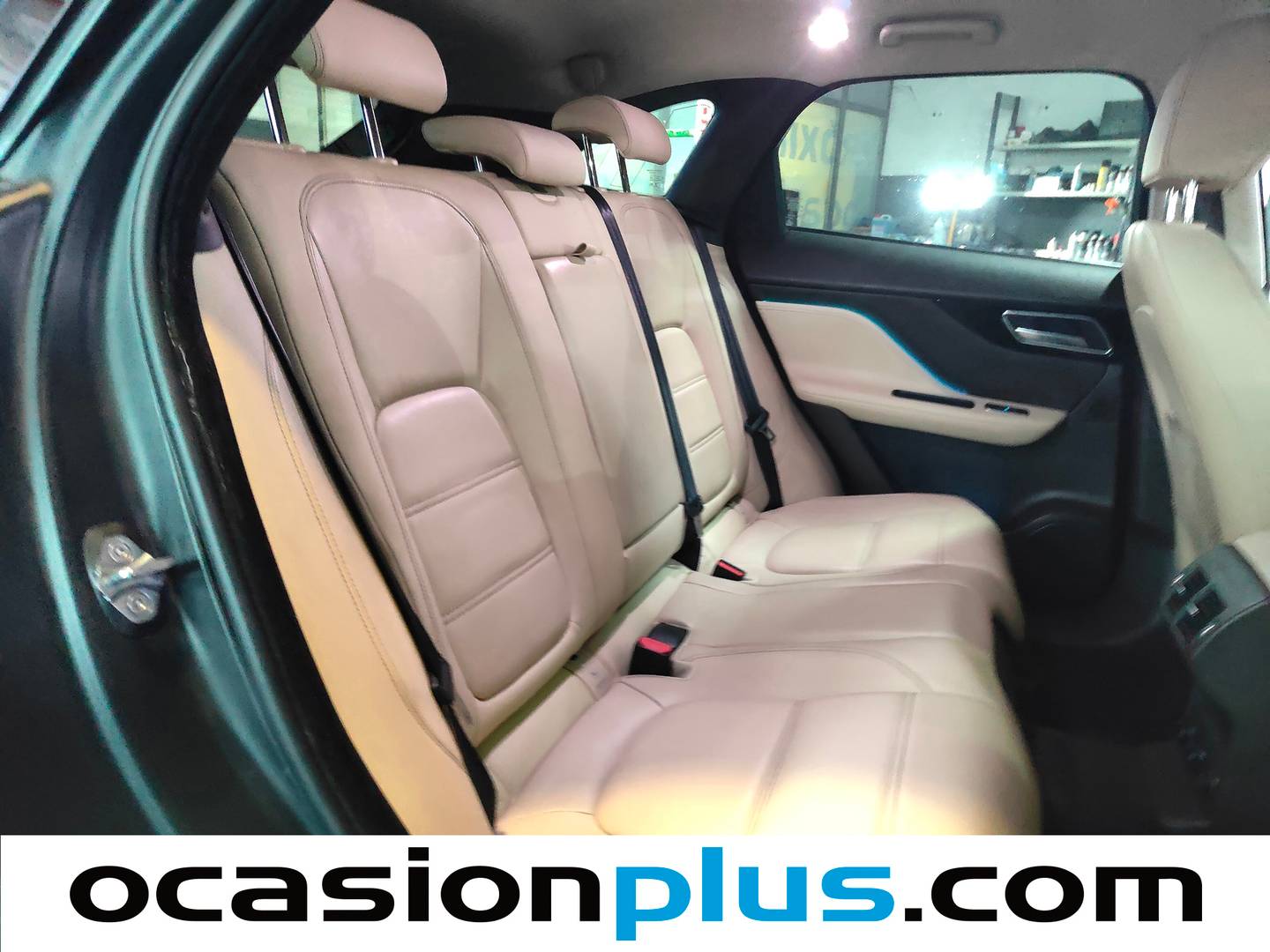 Fotos maletero Jaguar F-Pace Jaguar F-PACE 2.0T i4 Prestige AWD Auto (250 CV)