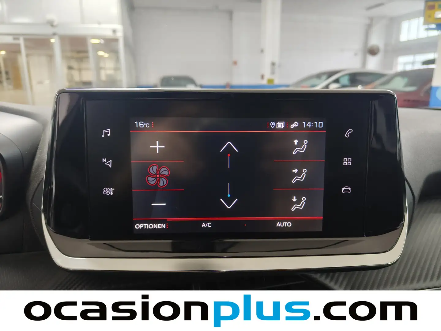 Foto Peugeot 2008 Peugeot 2008 PureTech 100 S&S Allure (100 CV)