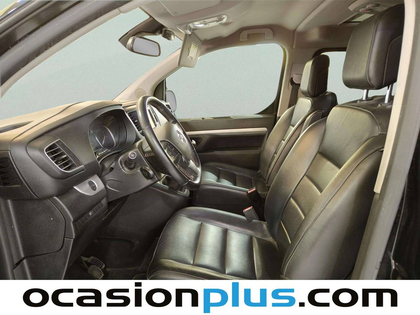 Foto asientos delanteros Opel Zafira Life Opel Zafira Life 2.0 Diesel M Innovation (150 CV) 8 Plazas