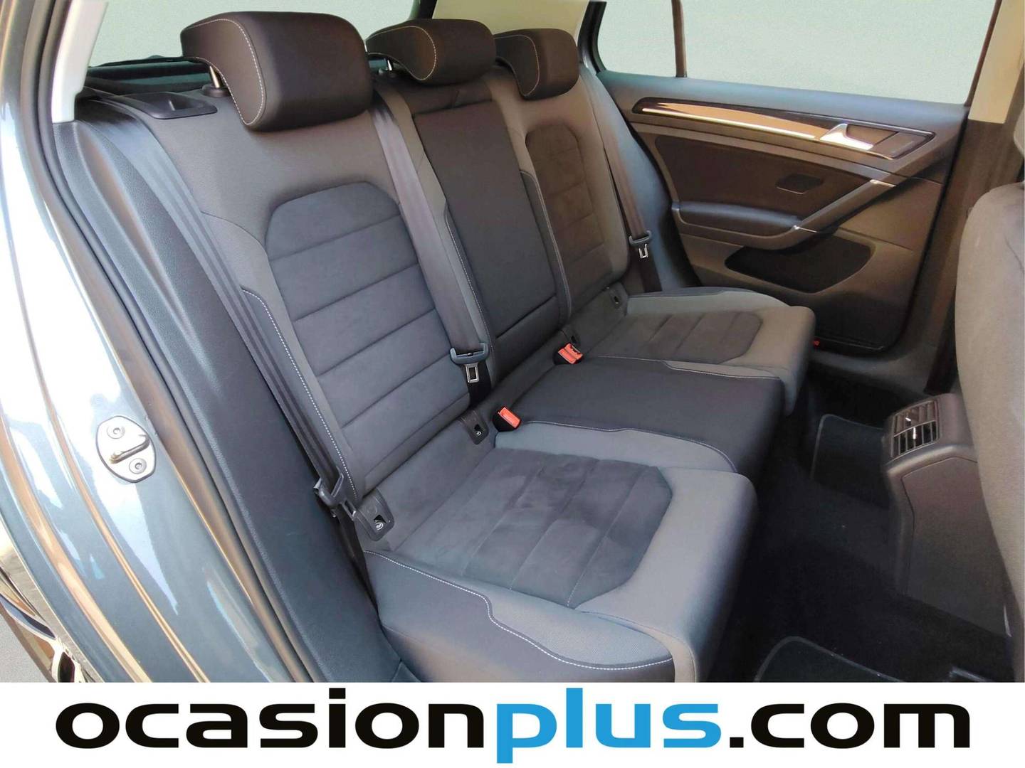 Foto asientos traseros Volkswagen Golf Volkswagen Golf Sport R-Line 2.0 TDI (150 CV) DSG