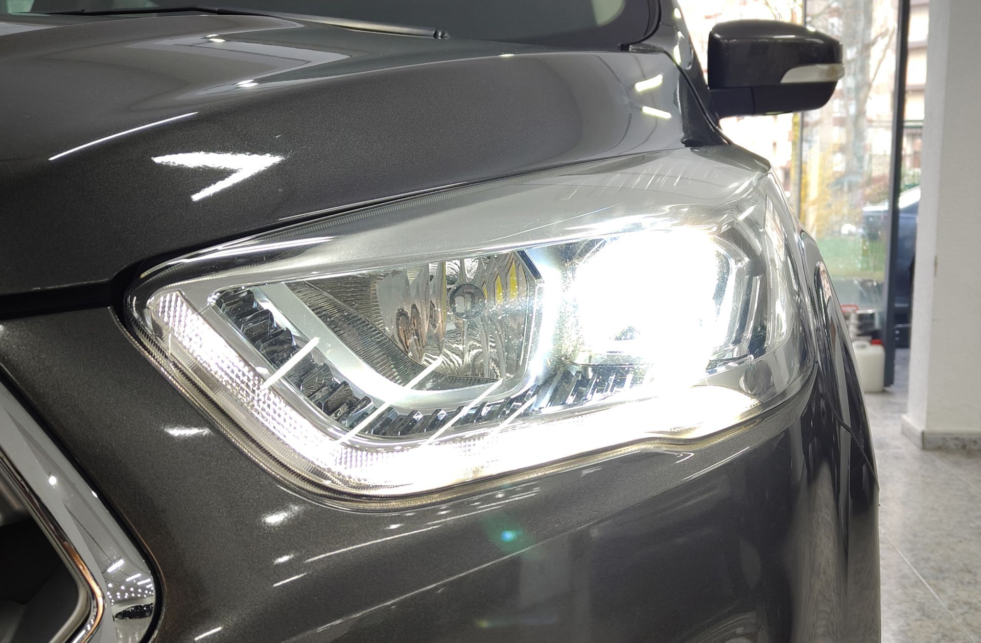 Ford Kuga 2.0 TDCi Business 4x2 - foto 13
