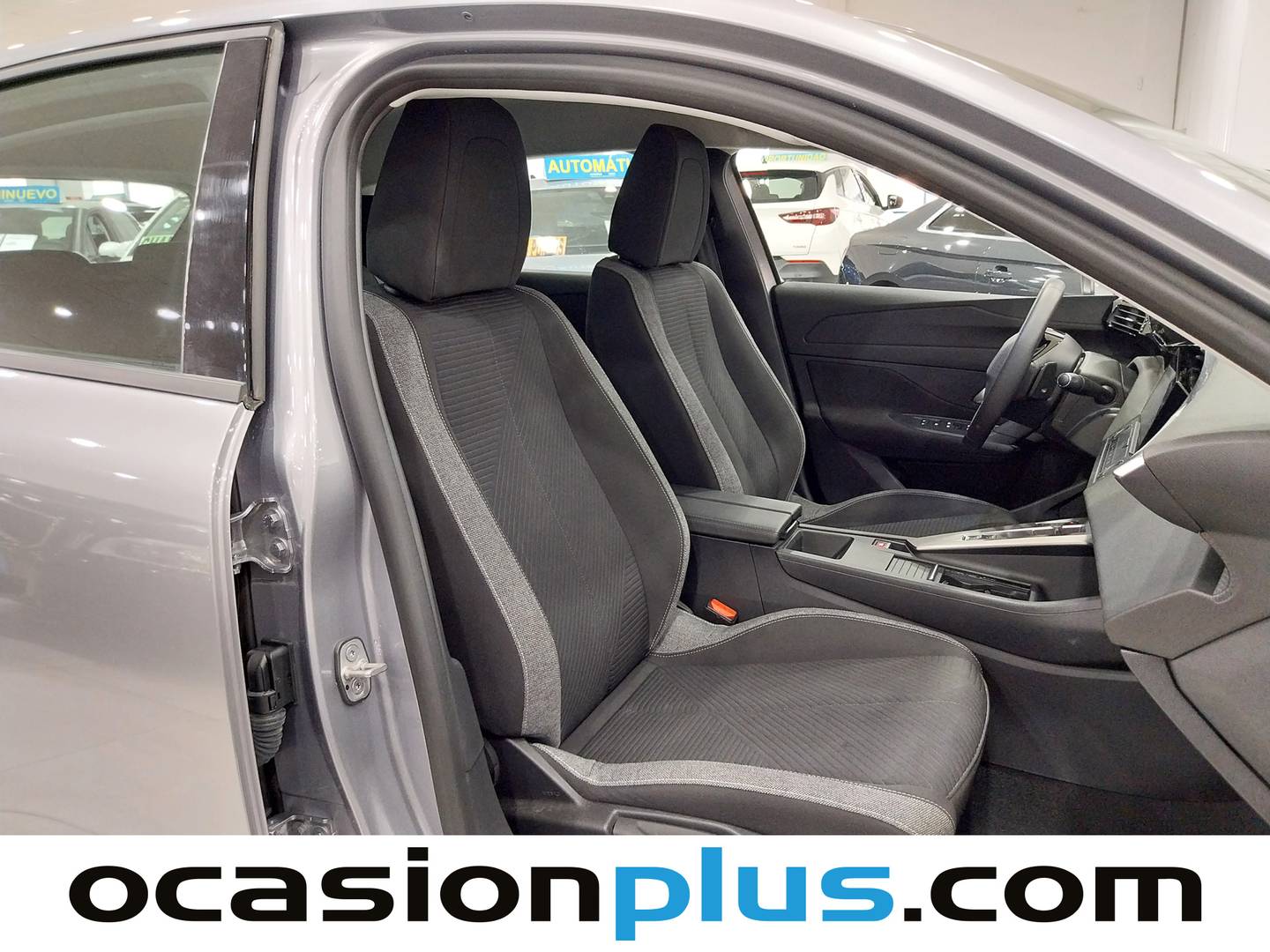 Foto Peugeot 308 Peugeot 308 PureTech 130 S&S Active EAT8 (130 CV)