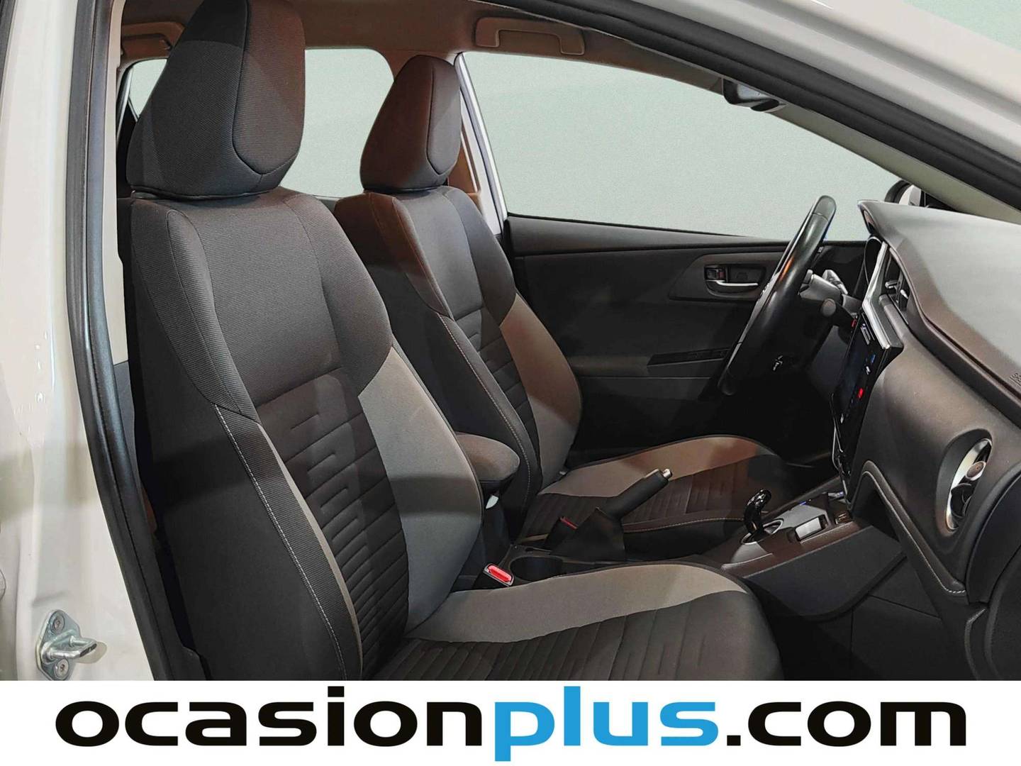 Toyota Auris Toyota Auris 1.8 Hybrid Active (136 CV) km 0