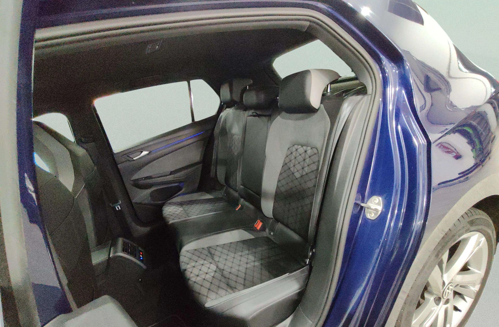 Volkswagen Golf R-Line 1.5 eTSI DSG - foto 11