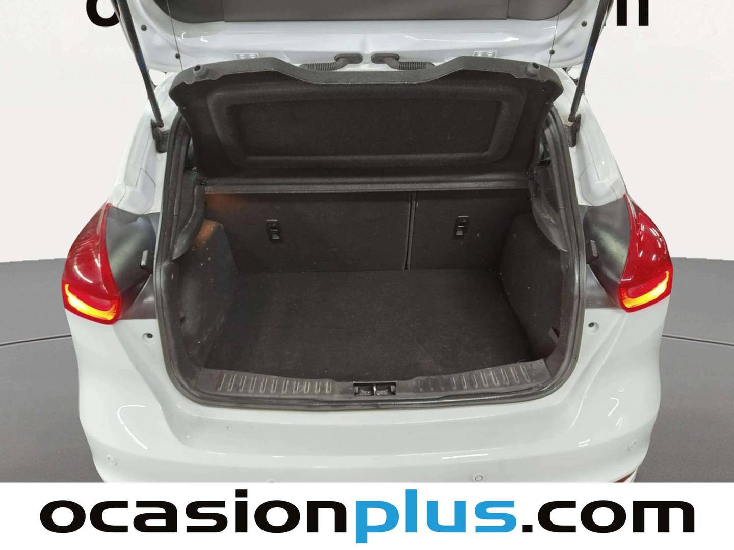 Fotos maletero Ford Focus Ford Focus 1.0 Ecoboost S&S ST-Line (125 CV)