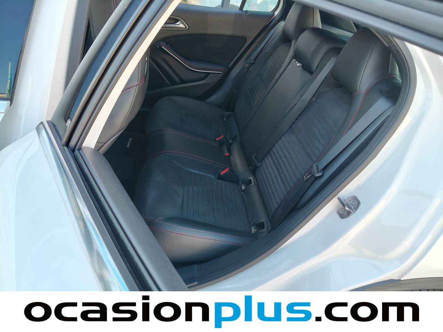 Mercedes GLA Mercedes-Benz GLA 200 Pack AMG (156 CV) al mejor precio