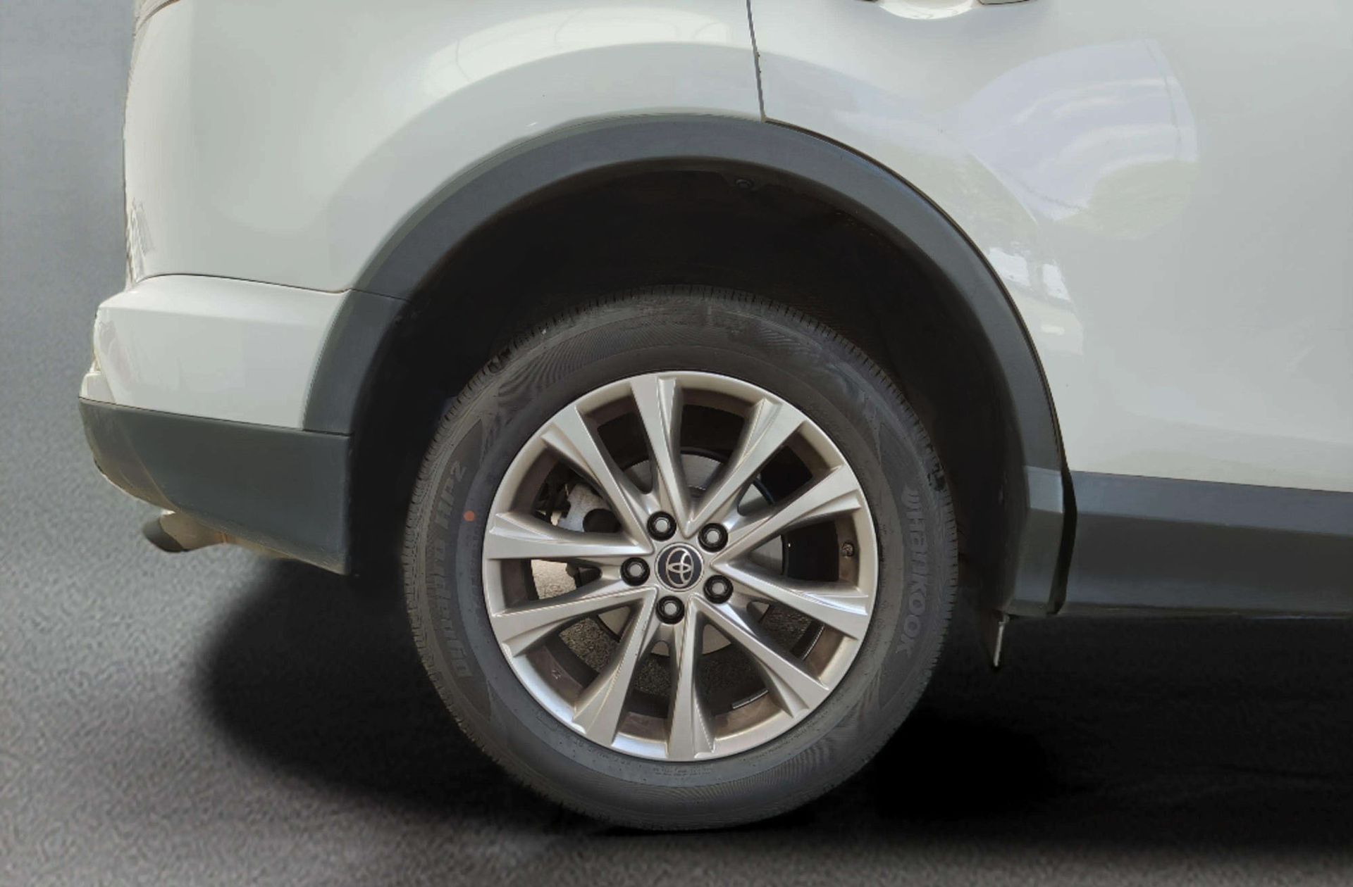 Toyota RAV4 150D 2WD Advance - foto 30