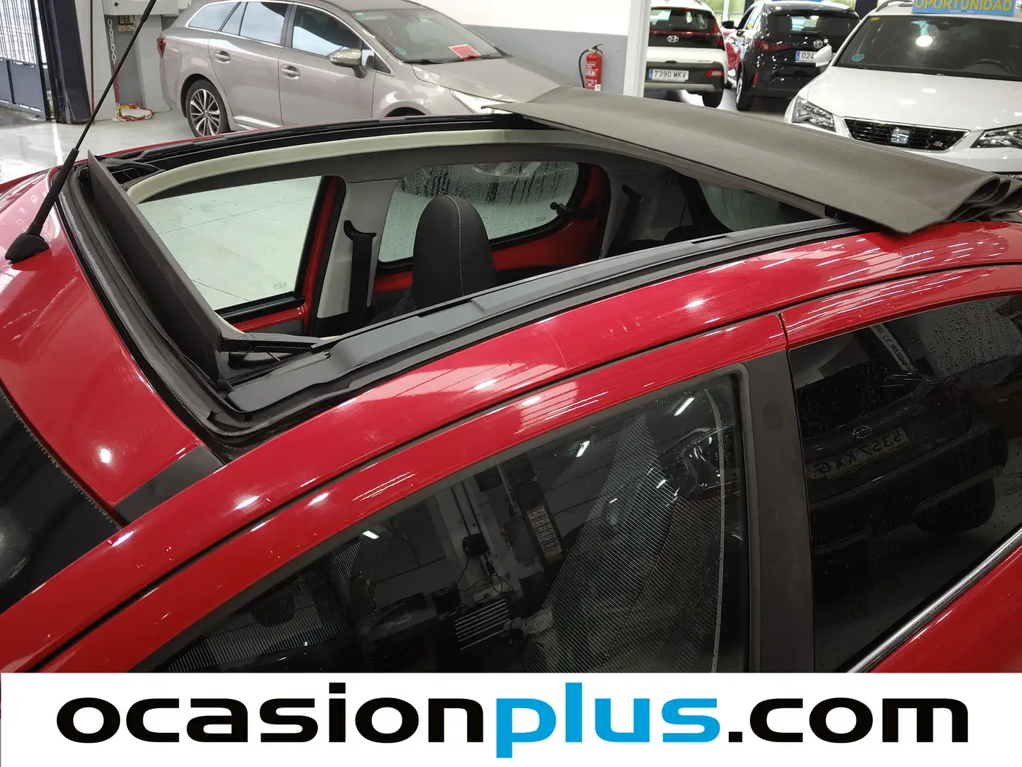 Foto Peugeot 108 Peugeot 108 1.2 PureTech Top! Allure (82 CV)