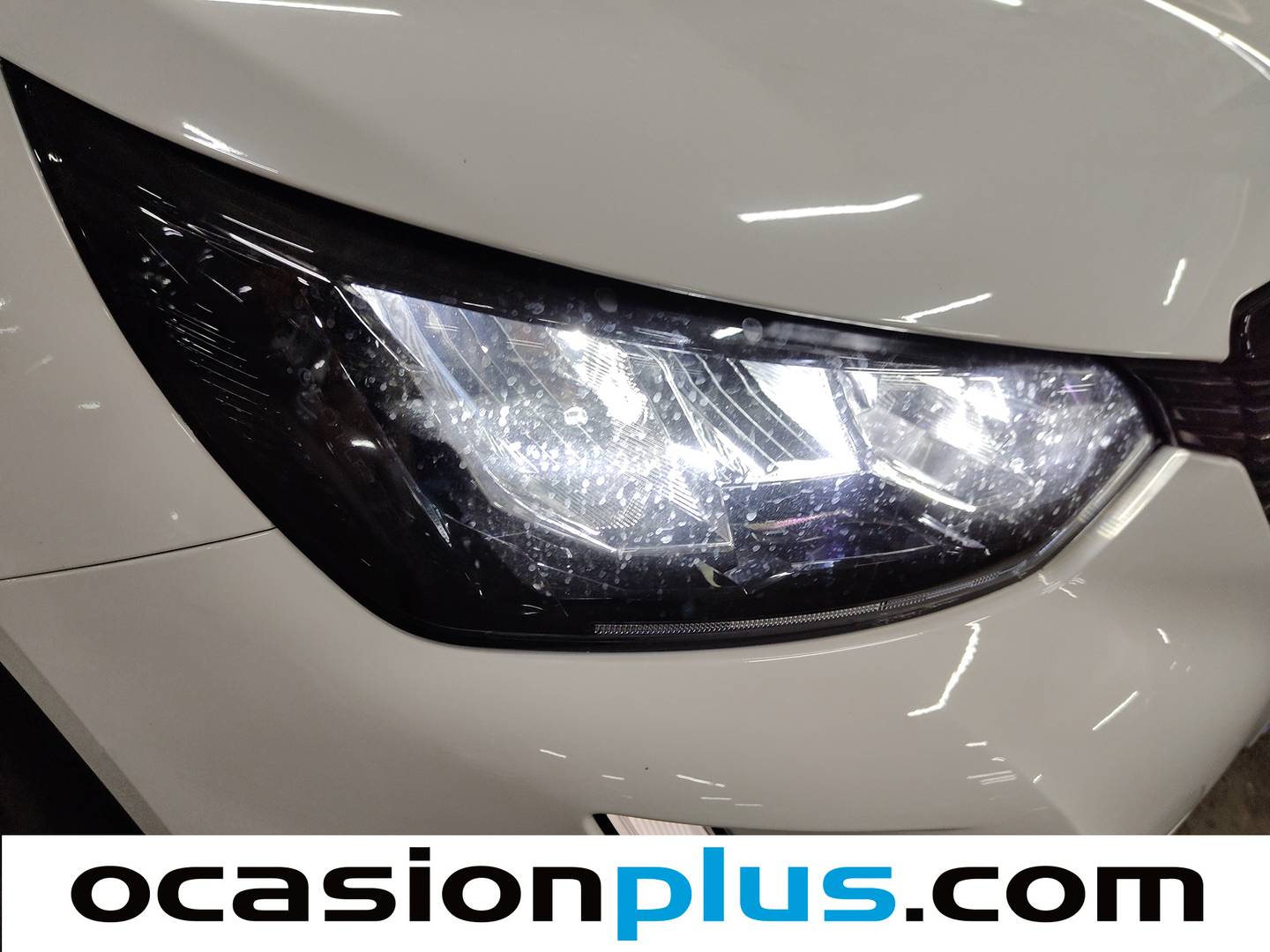 Equipamiento del Peugeot 2008 Peugeot 2008 Puretech 100 S&S Active Pack (100 CV)