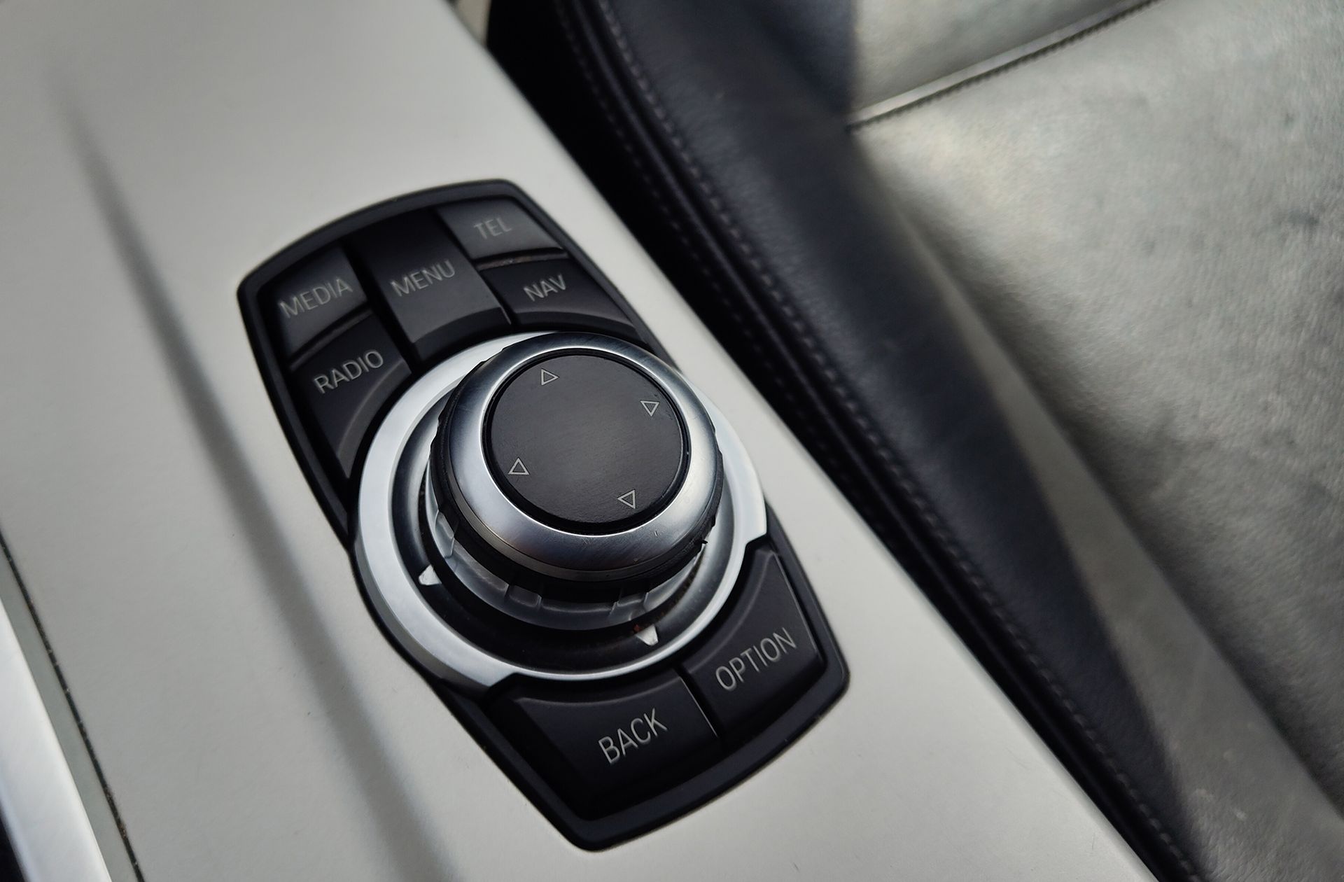 BMW X4 xDrive20i - foto 35