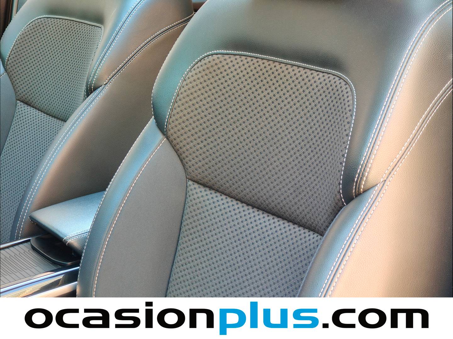 Equipamiento del Renault Koleos Renault Koleos dCi 130 Zen 4WD  (177 CV)