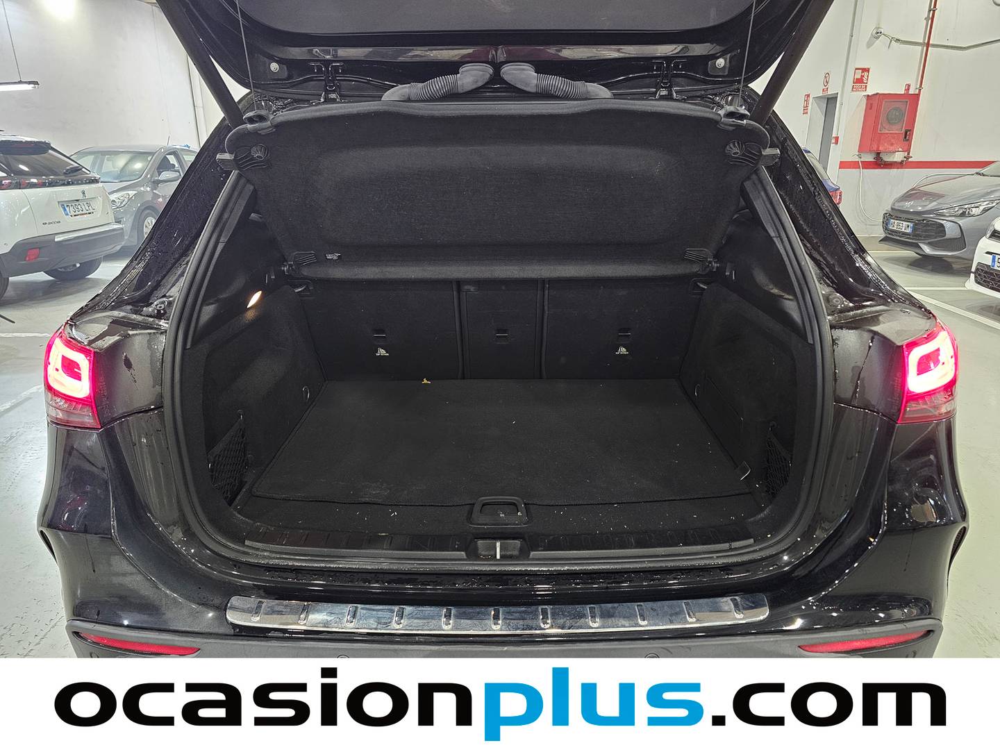 Fotos maletero Mercedes GLA Mercedes-Benz GLA 200 (163 CV) PACK AMG