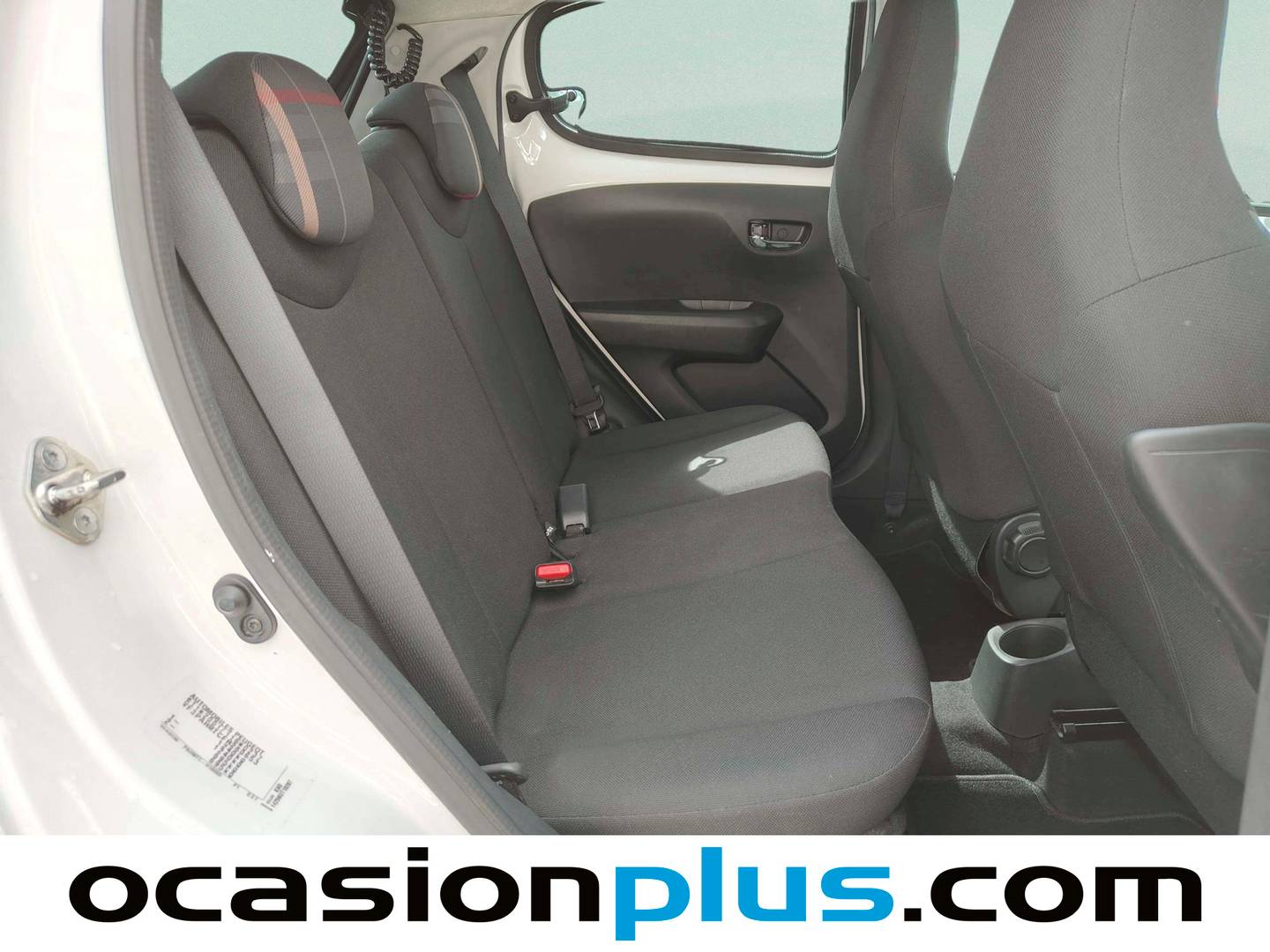 Peugeot 108 Peugeot 108 1.2 PureTech Allure (82 CV) al mejor precio