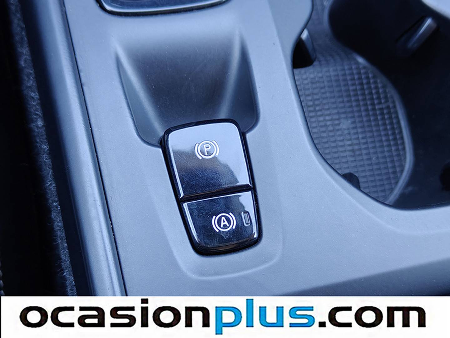 Foto Volvo XC40 Volvo XC40 D4 Momentum AWD Auto (190 CV)