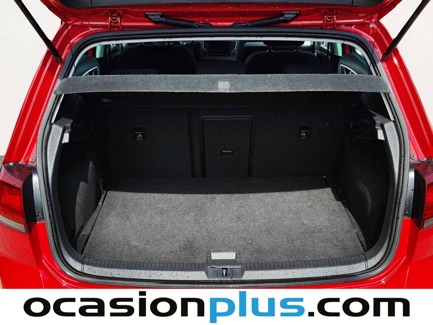 Fotos maletero Volkswagen Golf Volkswagen Golf Advance 1.4 TSI BMT (125 CV) DSG