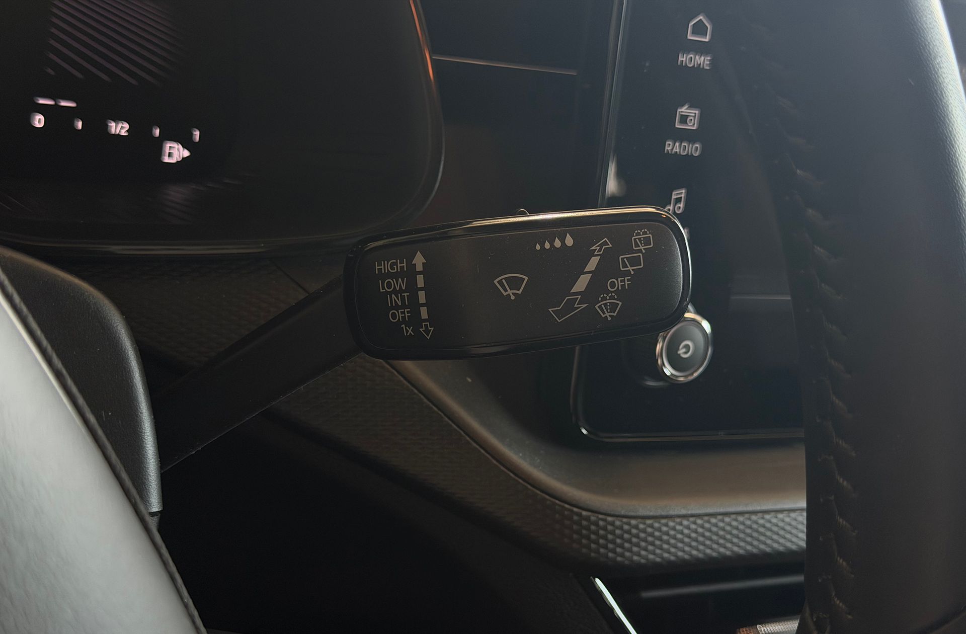 Škoda Scala 1.0 TSI Go - foto 25