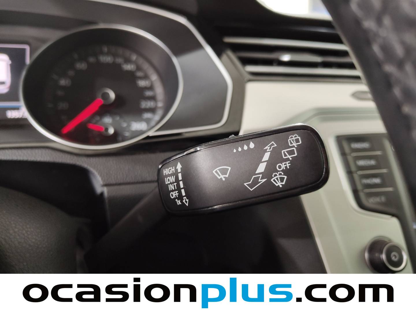 Foto Volkswagen Passat Volkswagen Passat Variant R-Line Exclusive 2.0 TDI BMT (150 CV)