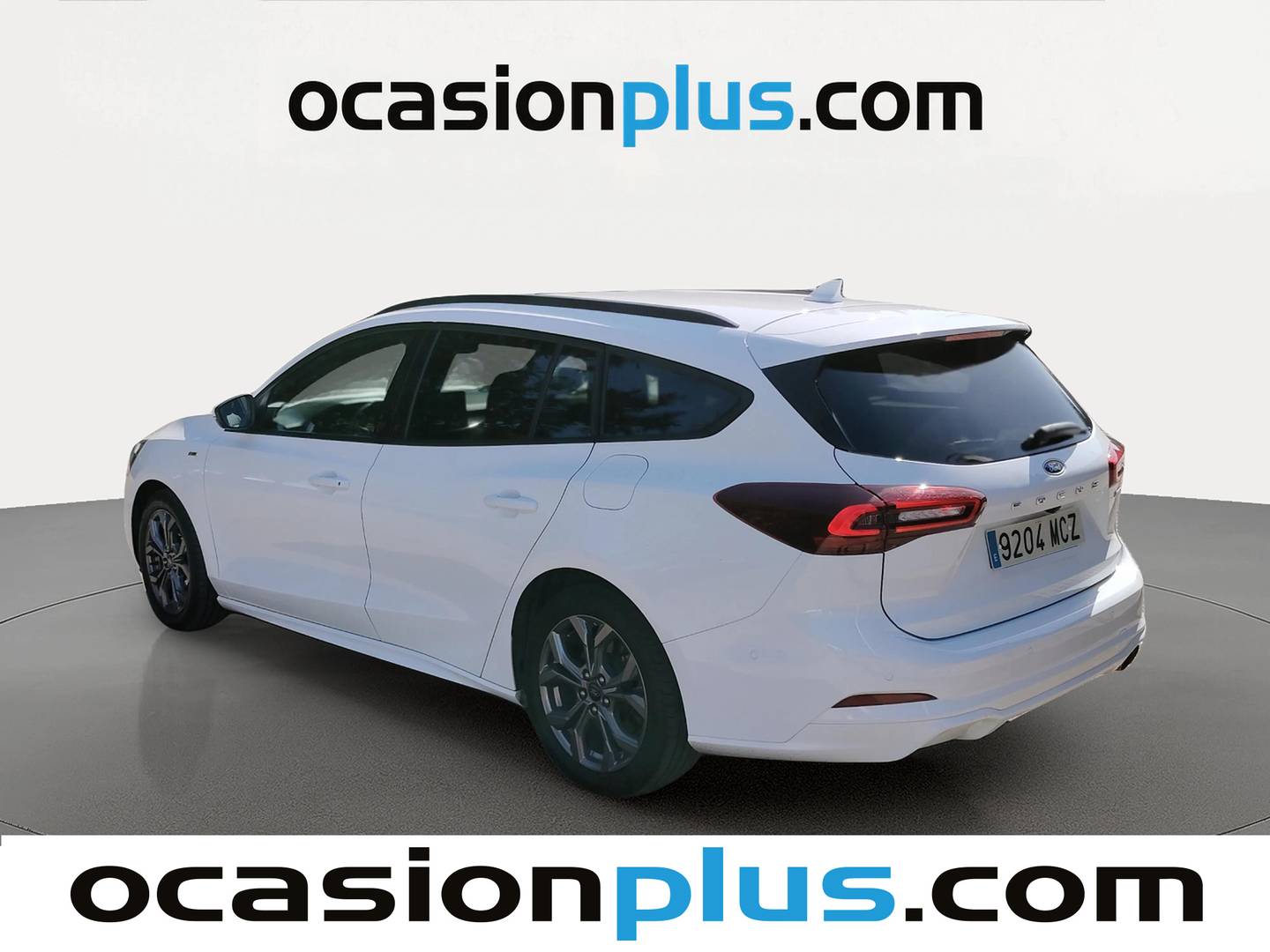 Foto trasera Ford Focus Ford Focus 1.0 Ecoboost MHEV ST-Line (155 CV) izquierda