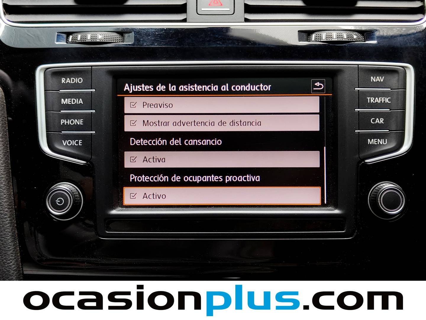 Volkswagen Golf Volkswagen Golf Sport 1.4 TSI BMT ACT Tech (150 CV) DSG Pack R-Line gasolina