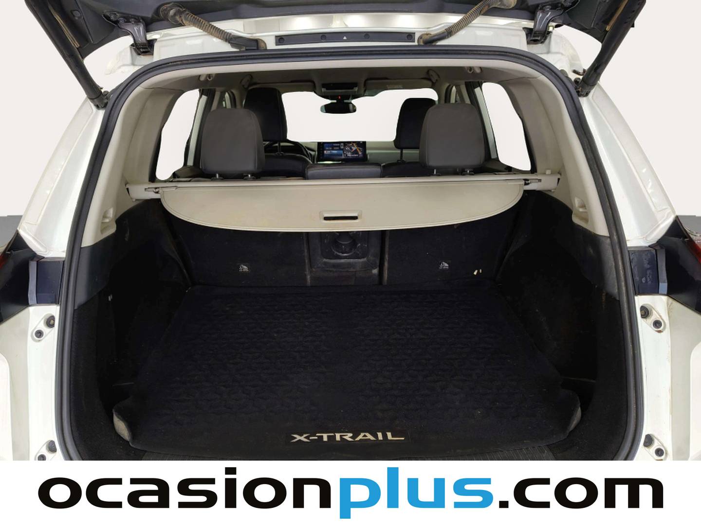 Fotos maletero Nissan X-TRAIL Nissan X-Trail 1.5 e-4ORCE Tekna 4x4 AT (213 CV)