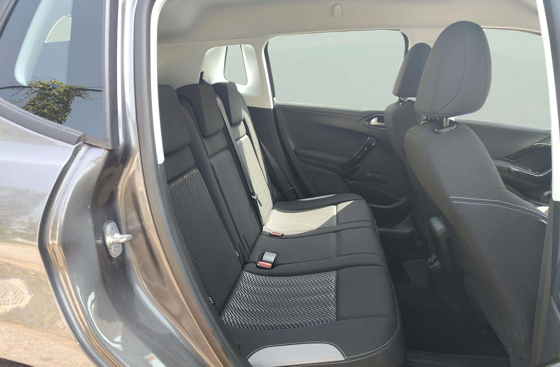 Peugeot 2008 PureTech 82 Access - foto 13
