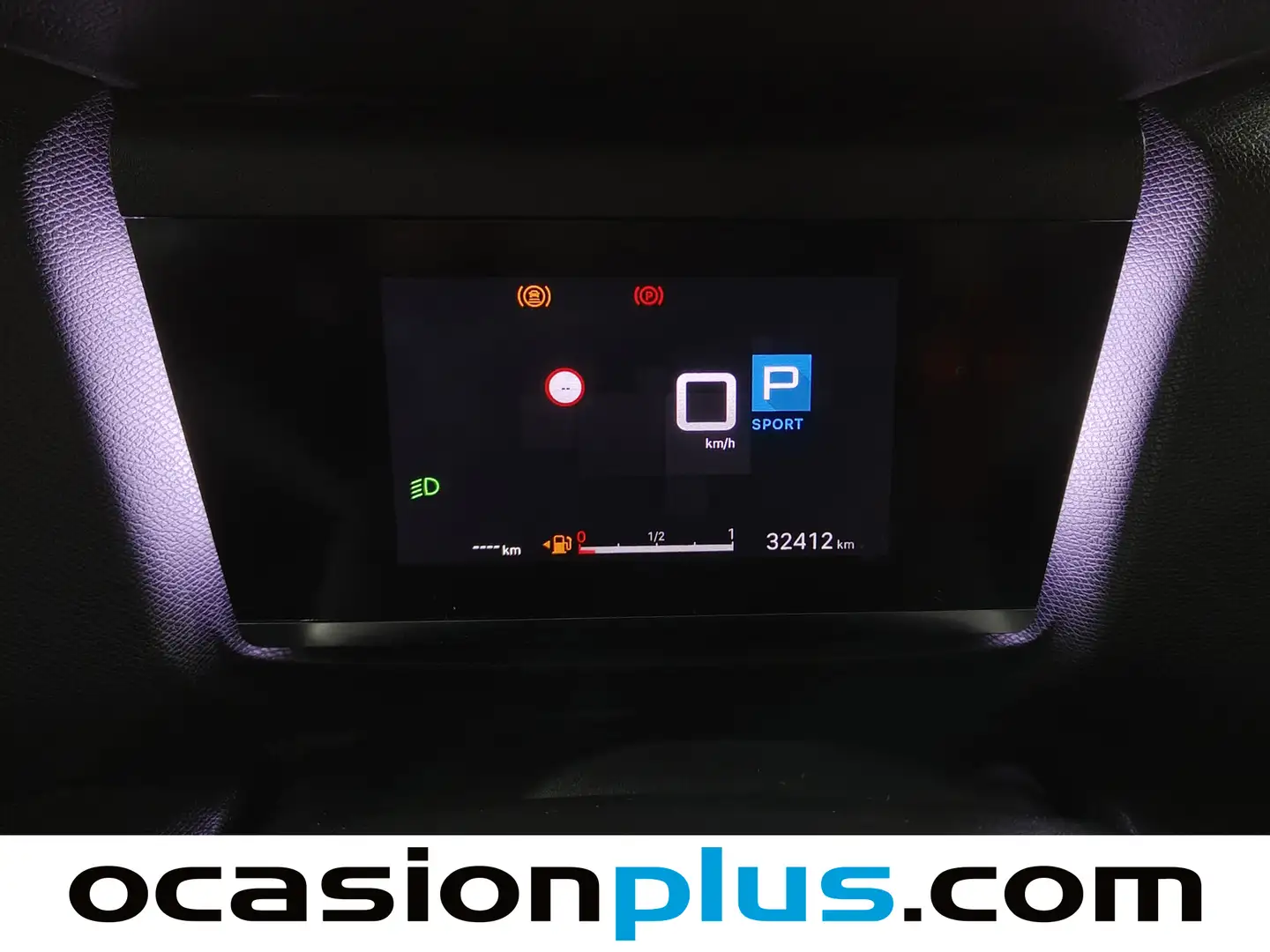 Foto Citroën C4 X Citroen C4 X PureTech 130 S&S Plus EAT8 (131 CV)