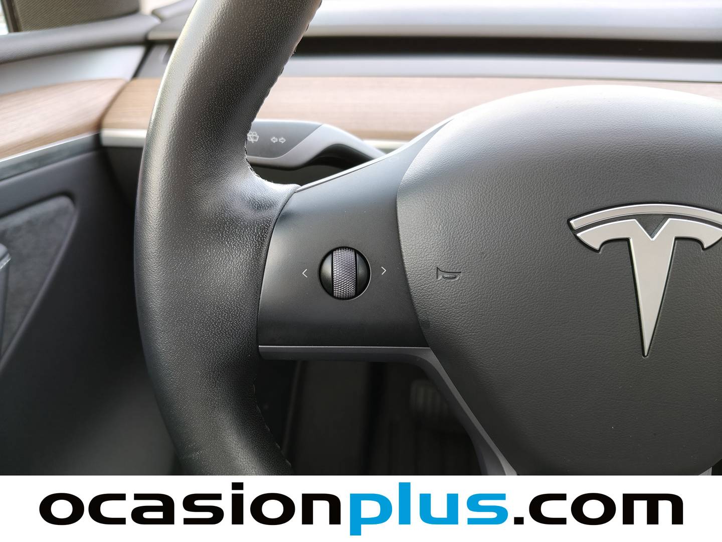 Tesla Model Y Tesla Model Y Tracción Trasera RWD (347 CV) eléctrico