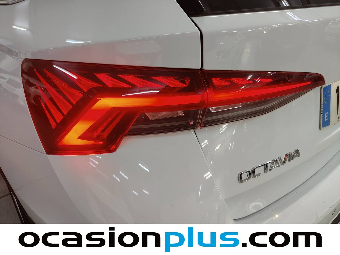 Skoda Octavia Skoda Octavia Combi 2.0 TSI 140kW(190CV) DSG 4X4 Scout km 0