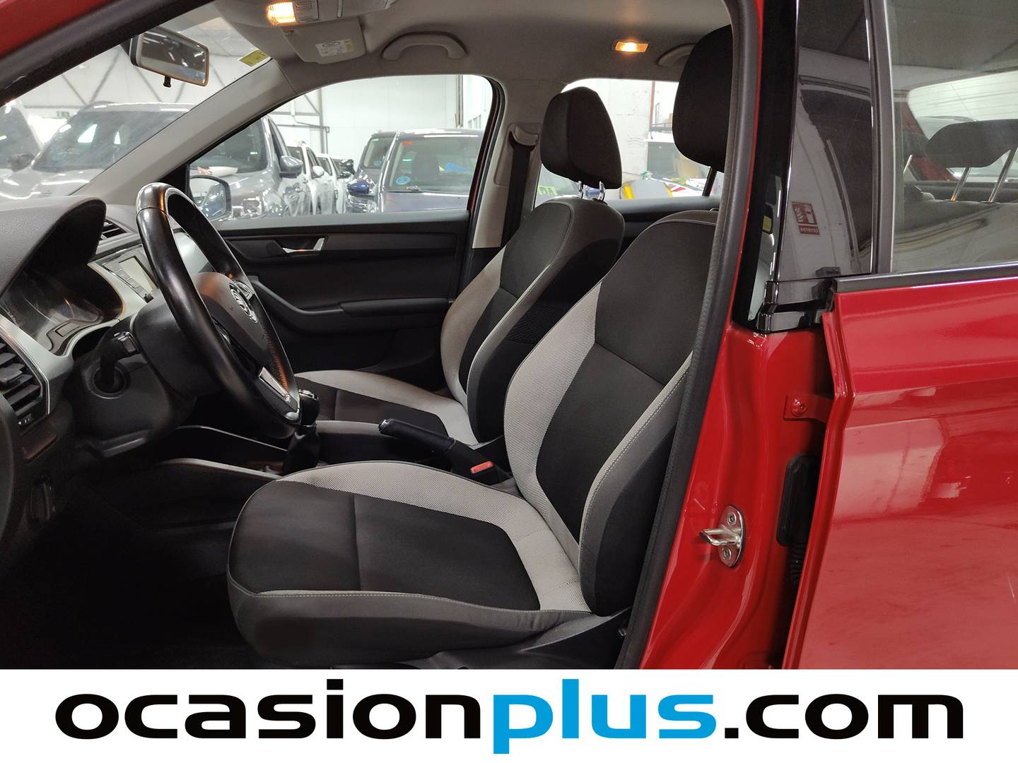 Foto asientos delanteros Skoda Fabia Skoda Fabia 1.2 TSI Like (90 CV)
