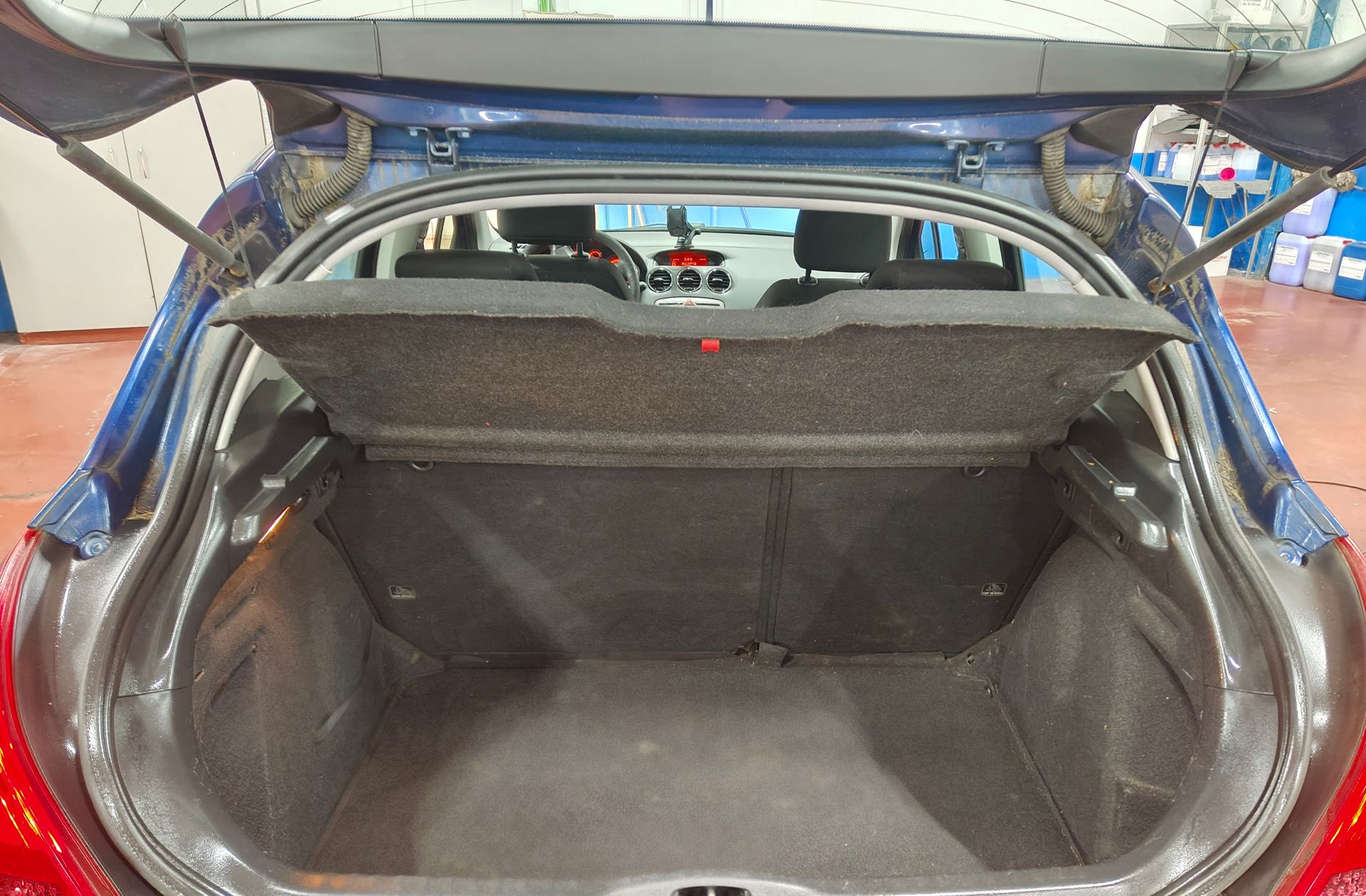 Peugeot 308 1.6 HDi Confort - foto 13