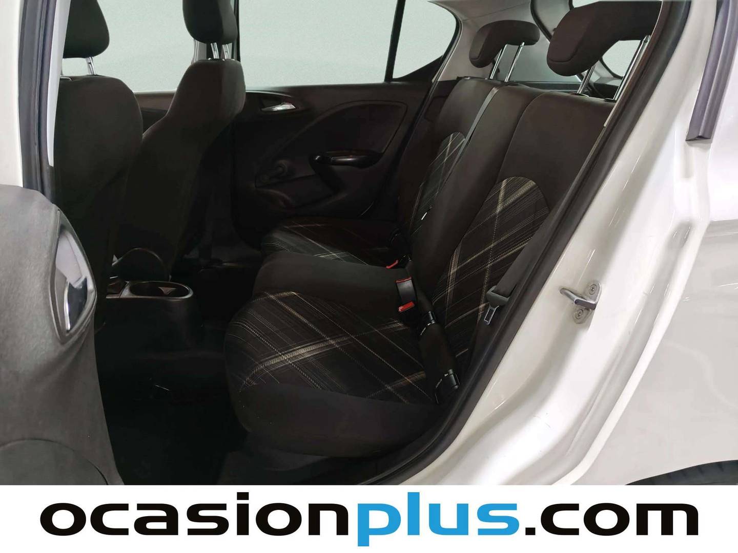 Foto asientos traseros Opel Corsa Opel Corsa 1.4 Turbo S&S Color Edition (100 CV)