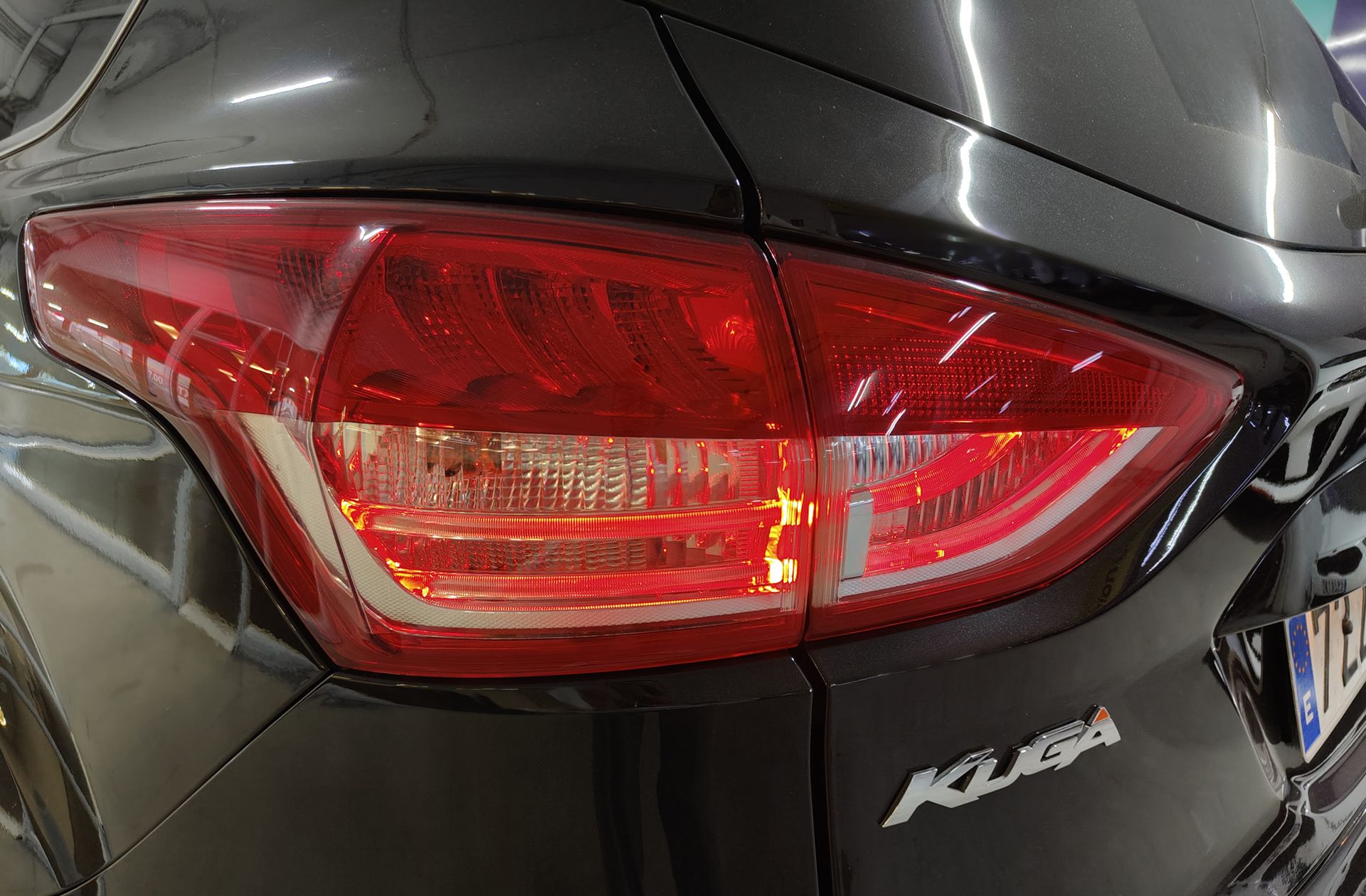 Ford Kuga 1.6 EcoBoost Titanium 4x2 - foto 18
