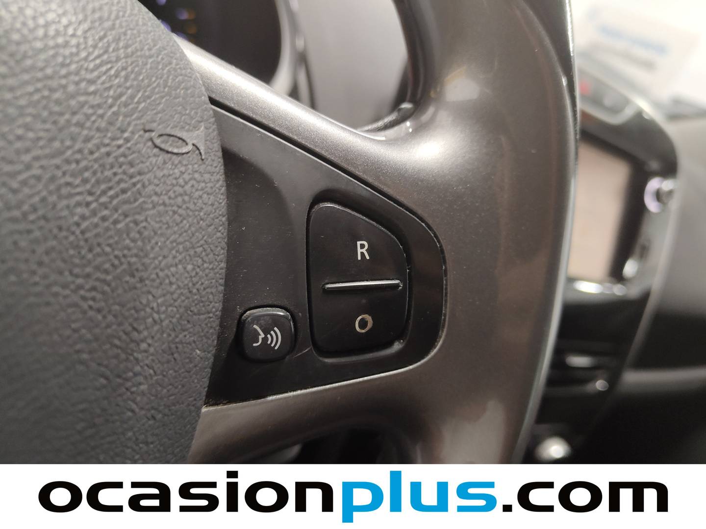 Renault Clio Renault Clio Limited 1.2 (75 CV) 75cv