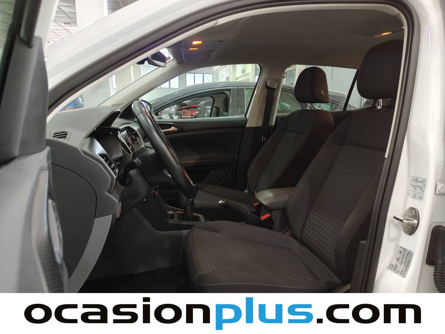 Foto Volkswagen T-Cross Volkswagen T-Cross Advance 1.0 TSI (95 CV)