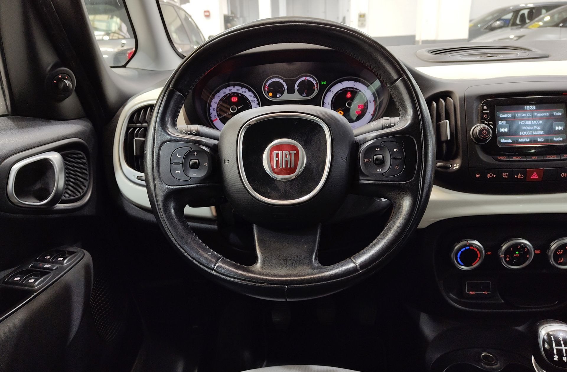 Fiat 500L 1.4 16v Pop Star - foto 17