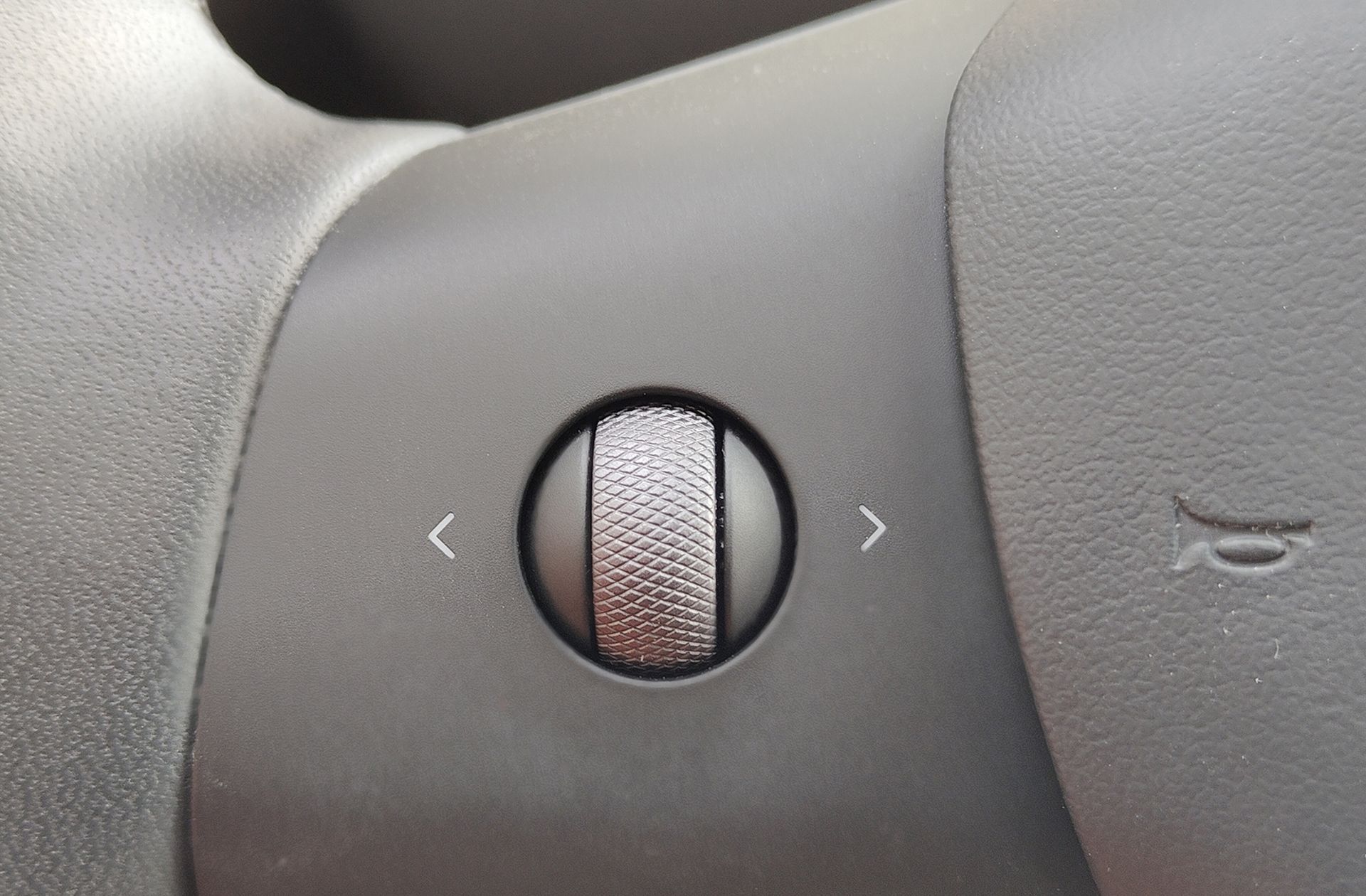 Tesla Model Y Tracción Trasera RWD - foto 33