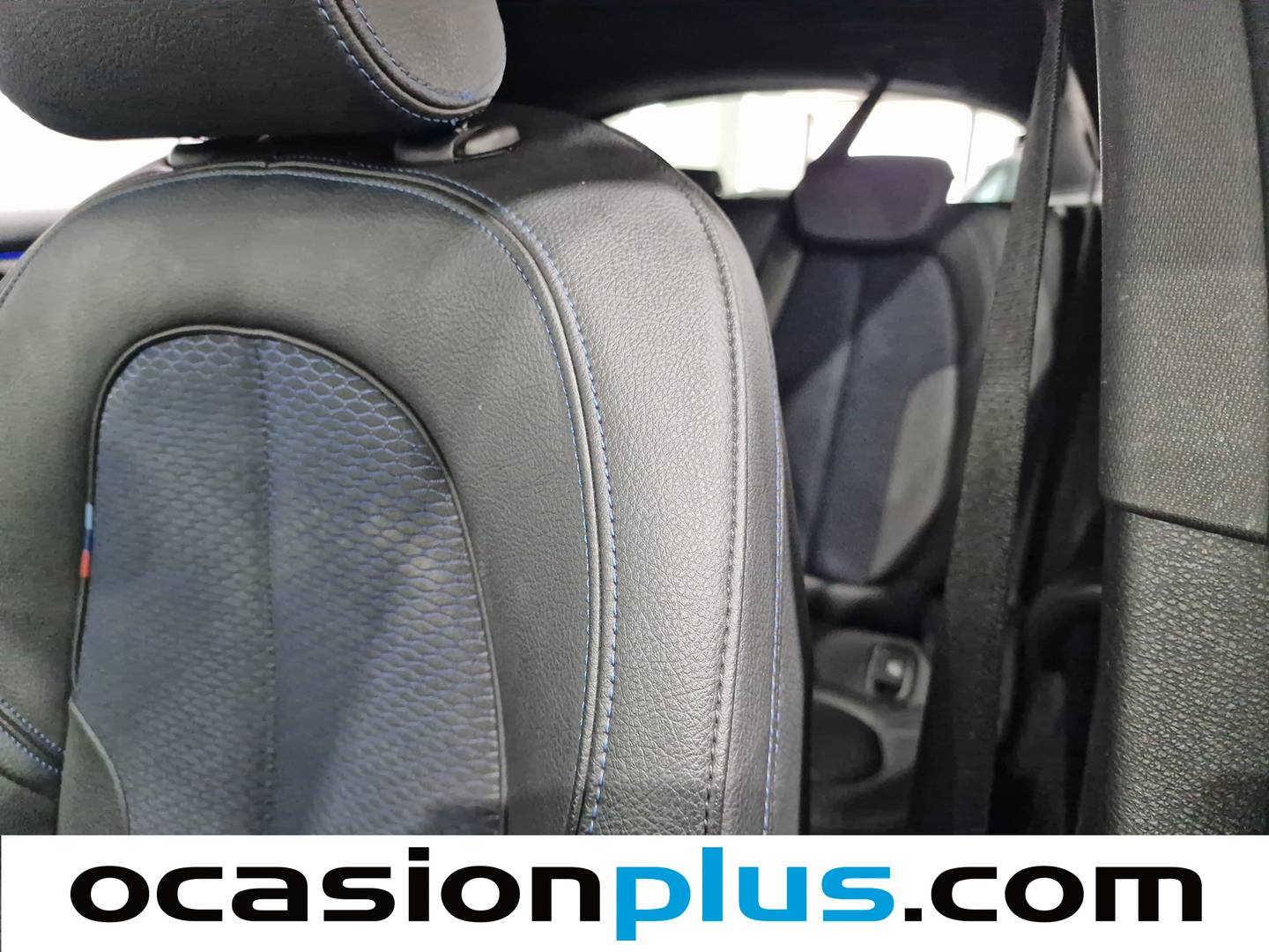 Equipamiento del BMW X2 BMW X2 sDrive18d (150 CV) Pack M