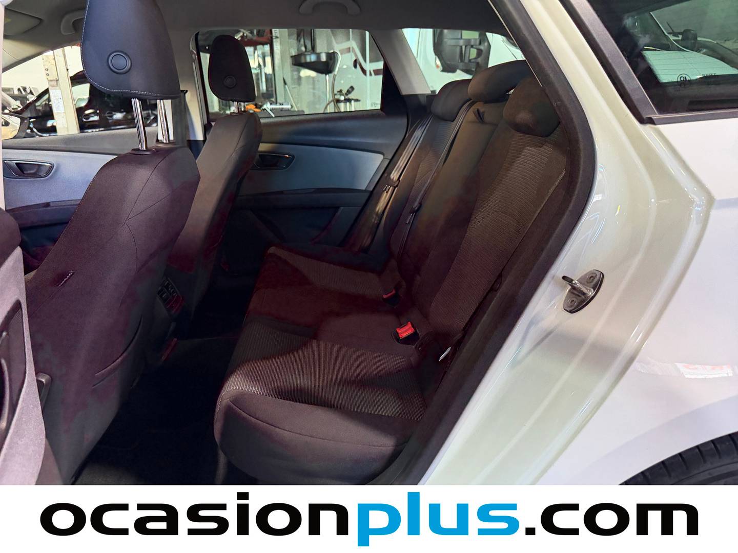 Foto asientos traseros Seat León Seat León ST 1.0 TSI S&S Style Edition (115 CV)