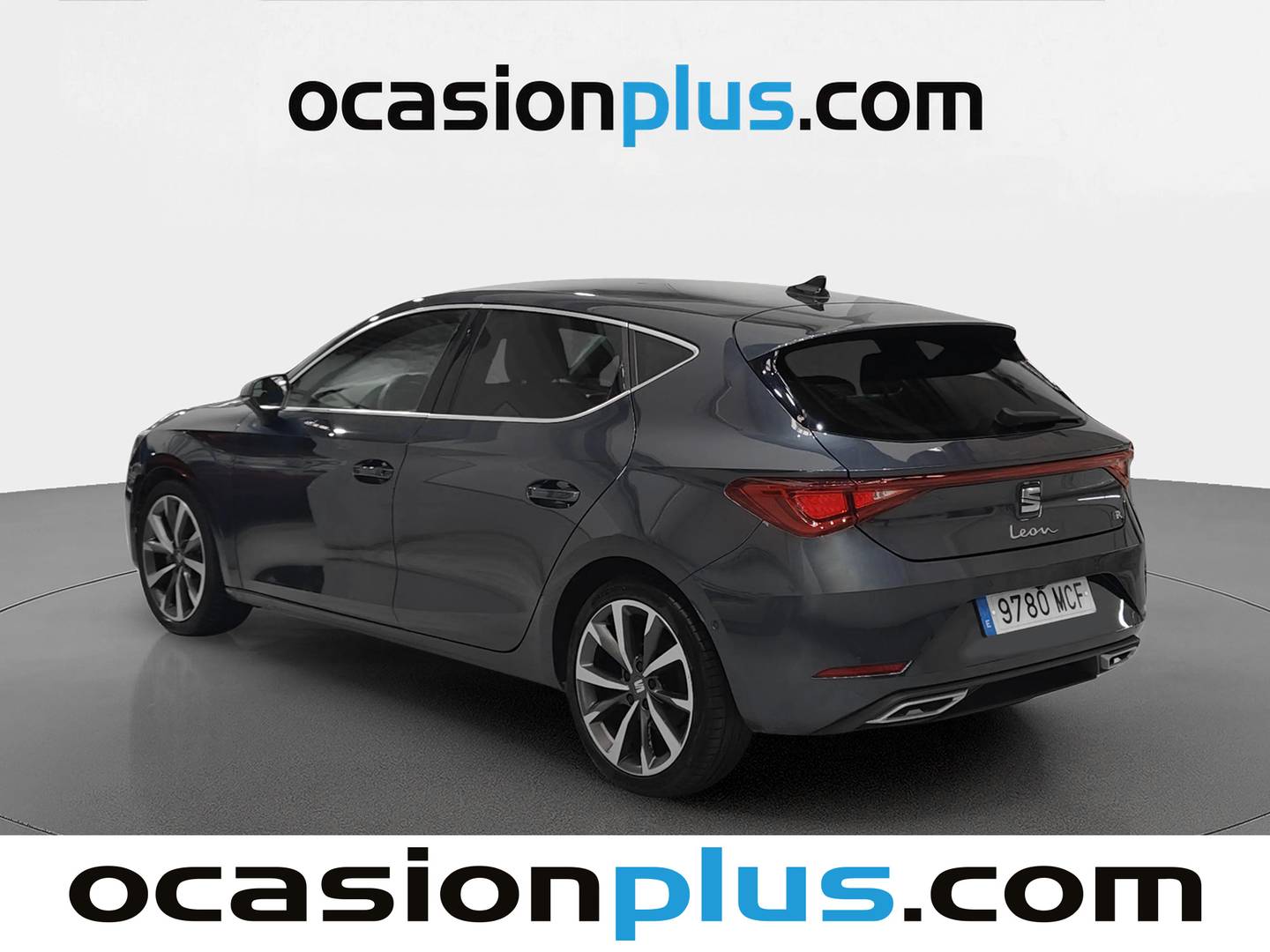 Foto delantera Seat León Seat León 1.5 TSI S&S FR XM (130 CV) derecha