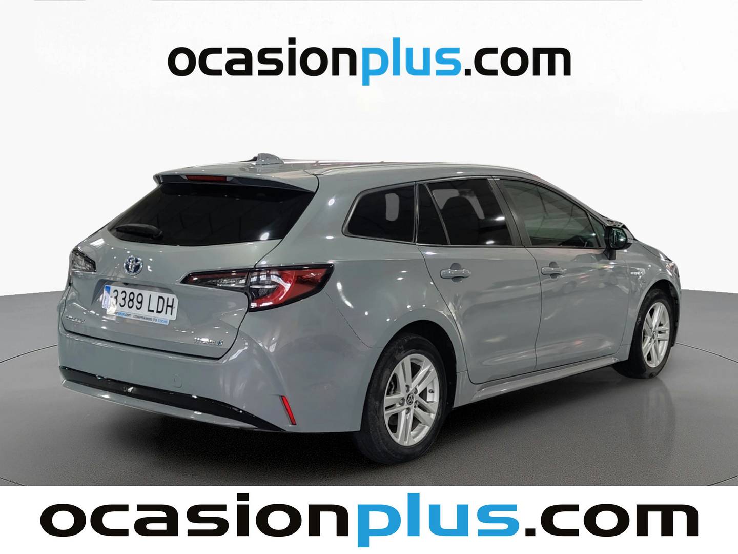Foto trasera Toyota Corolla Toyota Corolla Touring Sports 125H Active Tech E-CVT (122 CV) izquierda