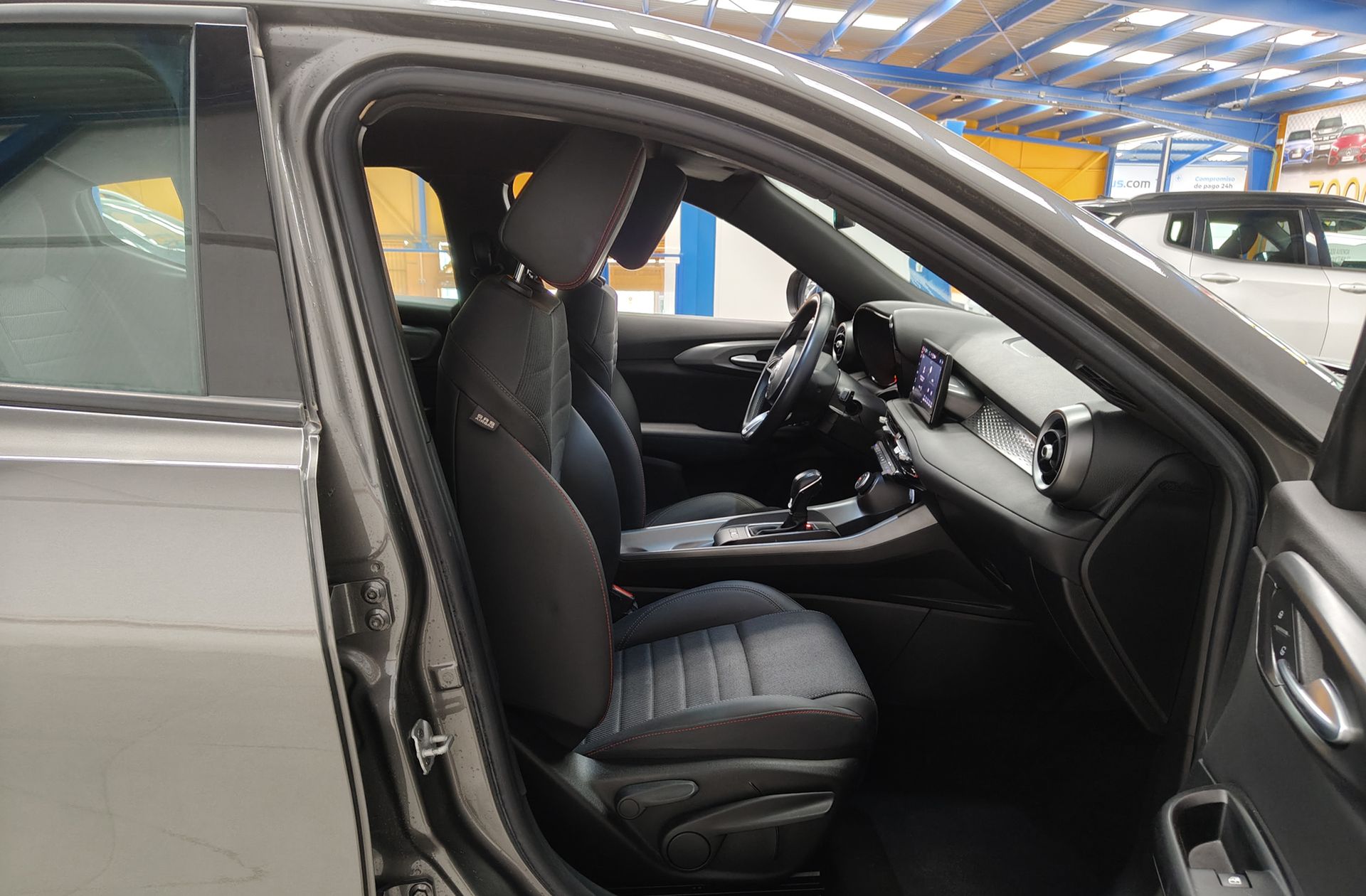 Alfa Romeo Tonale 1.5 MHEV Sprint FWD - foto 20