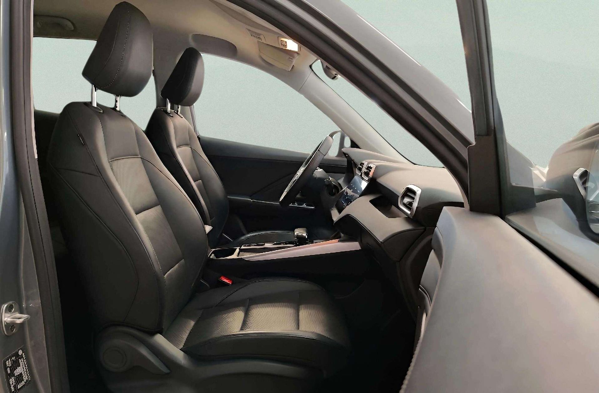 MG ZS 1.5 Hybrid+ Luxury - foto 21