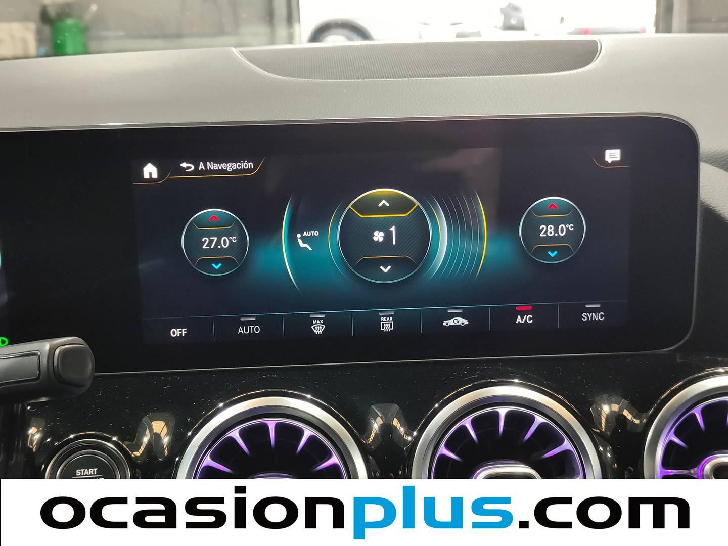 Foto Mercedes GLA Mercedes-Benz GLA 200 d (150 CV) Pack AMG