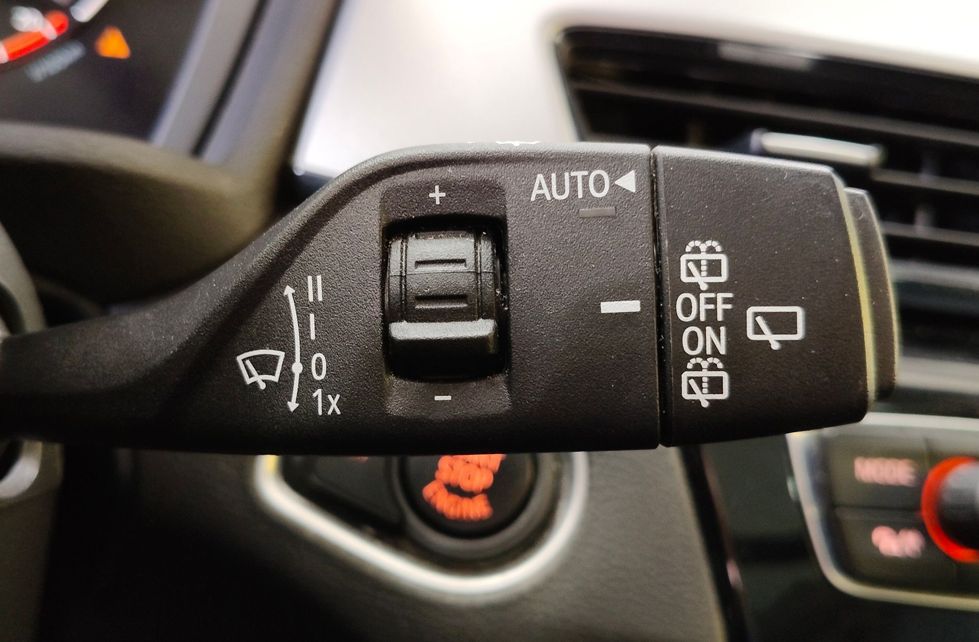 BMW X1 sDrive18i - foto 31