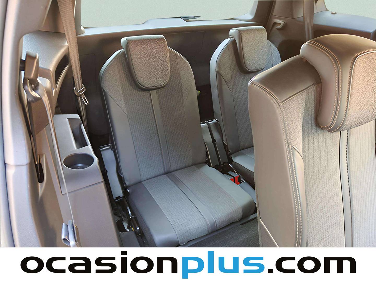 Extras y acabados del Peugeot 5008 Peugeot 5008 1.2L PureTech S&S GT Line (130 CV) 7 Plazas