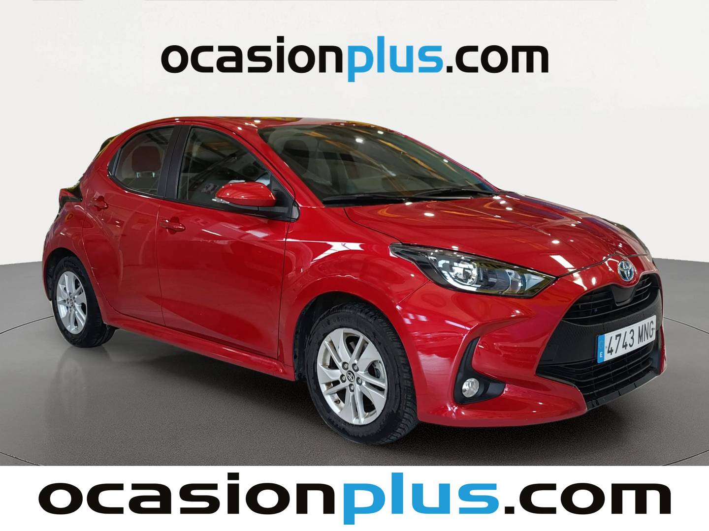 Foto delantera Toyota Yaris Toyota Yaris 120H Business Plus (116 CV) derecha