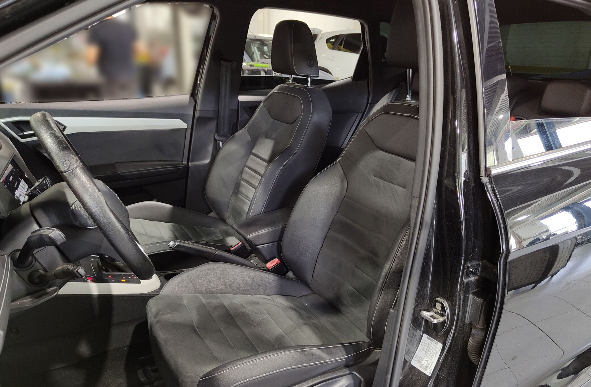 SEAT Arona 1.6 TDI Xcellence DSG - foto 13