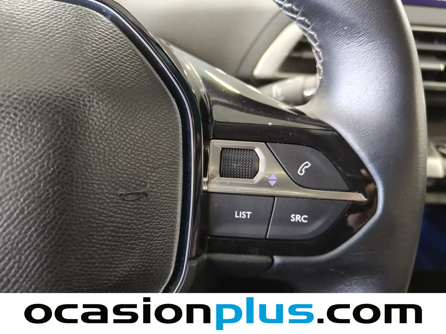 Foto Peugeot 3008 Peugeot 3008 PureTech 130 Allure (130 CV)